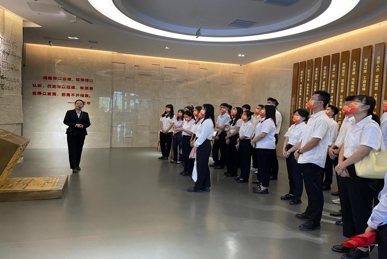 图片7.jpg 图片7.jpg