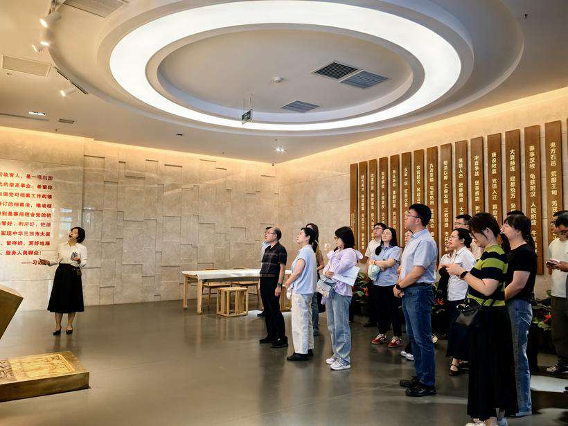 图文