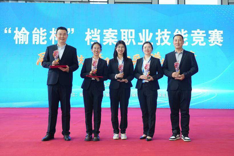 4c81aba6c932689d296f170476fba1a.jpg 4c81aba6c932689d296f170476fba1a.jpg